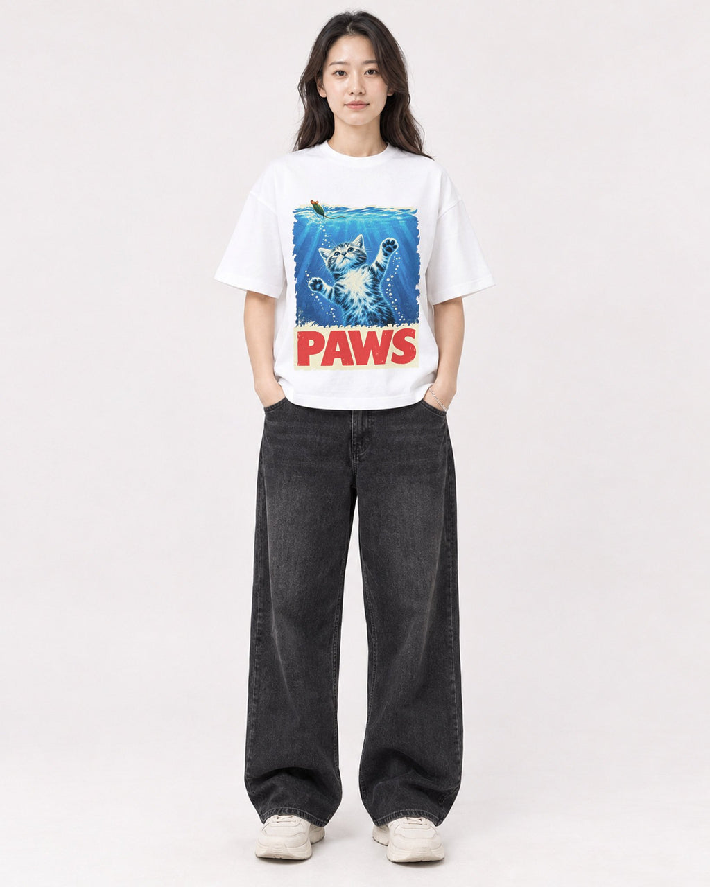 Mockup Boxy Heavyweight Tee White female full-body 03
