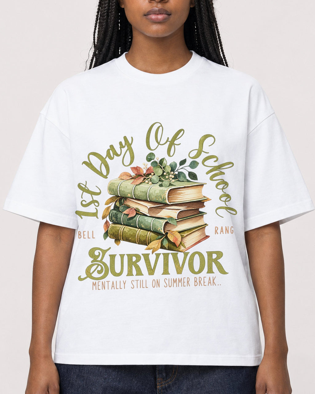 Mockup Boxy Heavyweight Tee White female close-up 04