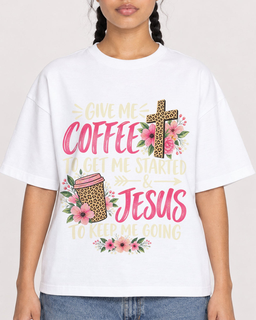 Mockup Boxy Heavyweight Tee White female close-up 50