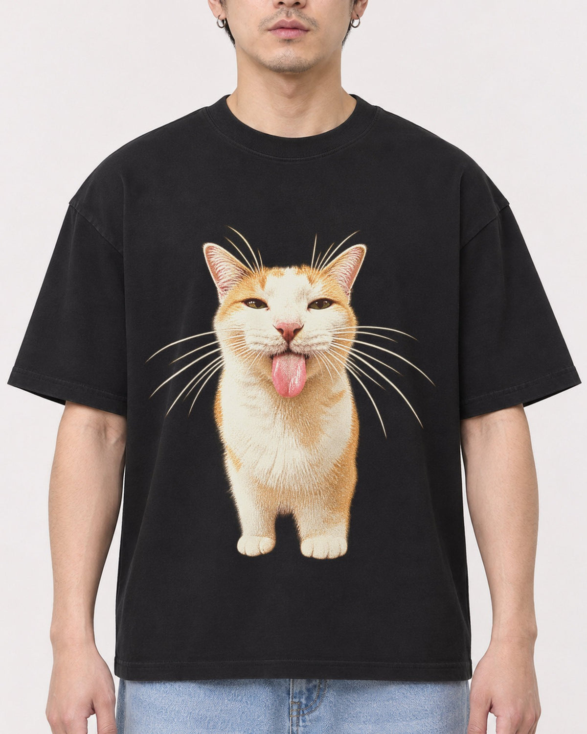 Mockup Boxy Heavyweight Tee Black male close-up 13
