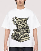 Mockup Boxy Heavyweight Tee White male close-up 11