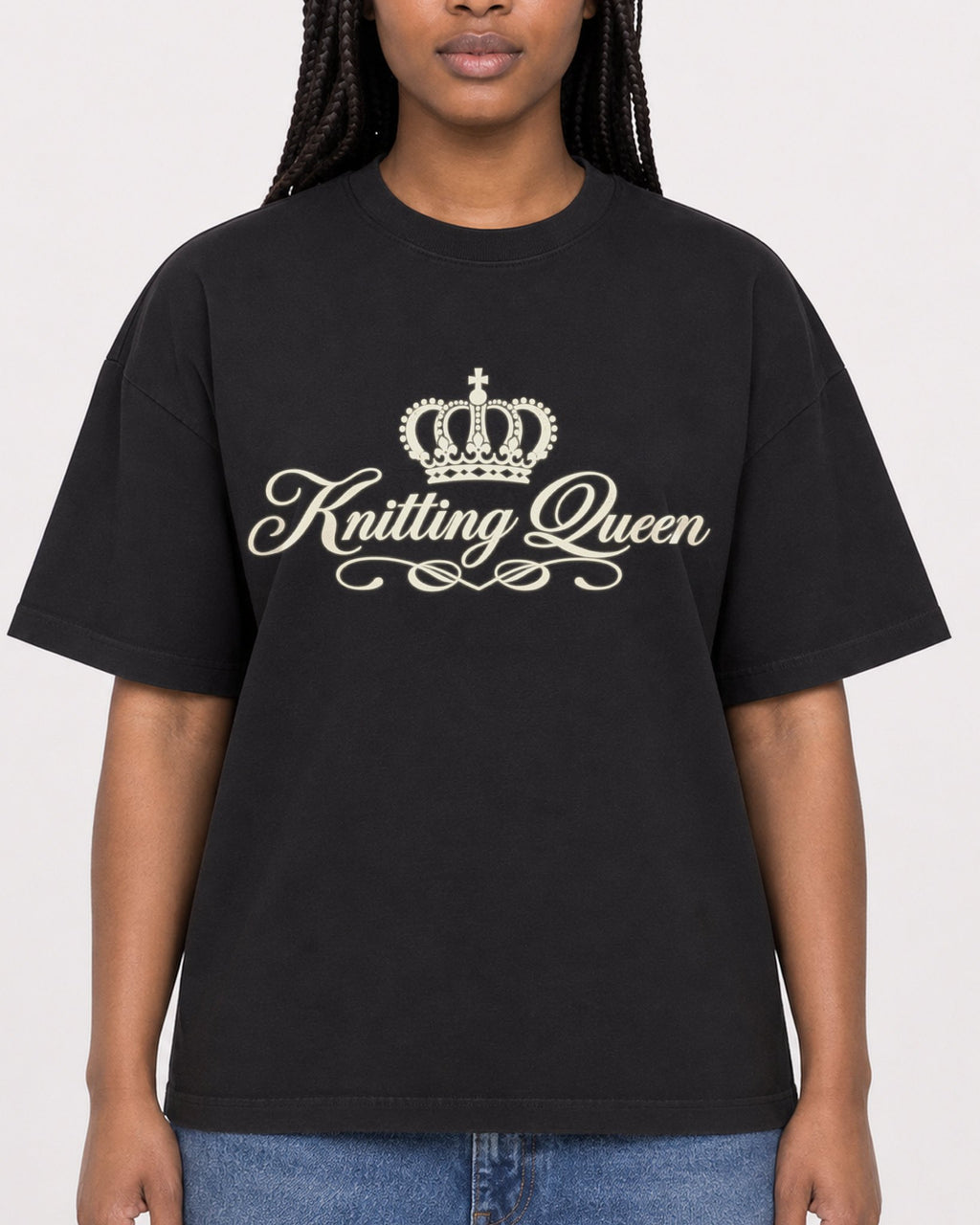 Mockup Boxy Heavyweight Tee Black female close-up 04