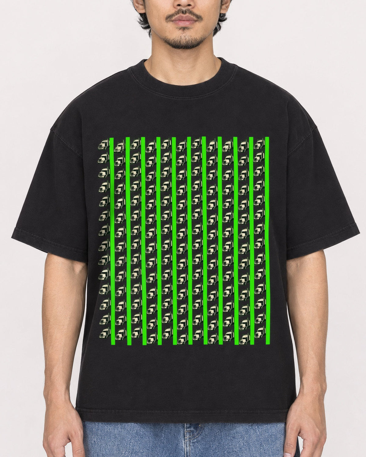 Mockup Boxy Heavyweight Tee Black male close-up 02