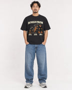 Mockup Boxy Heavyweight Tee Black male full-body 02