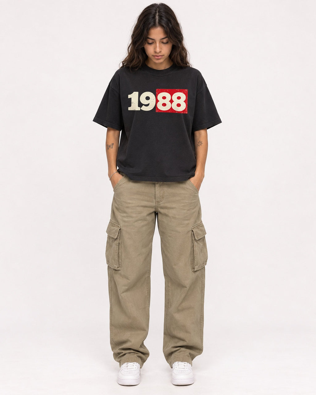 Mockup Boxy Heavyweight Tee Black female full-body 06