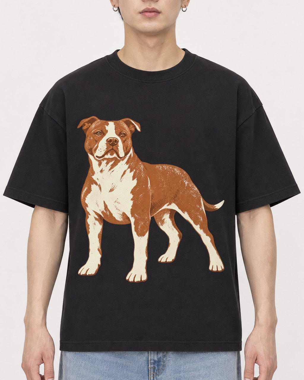Mockup Boxy Heavyweight Tee Black male close-up 01