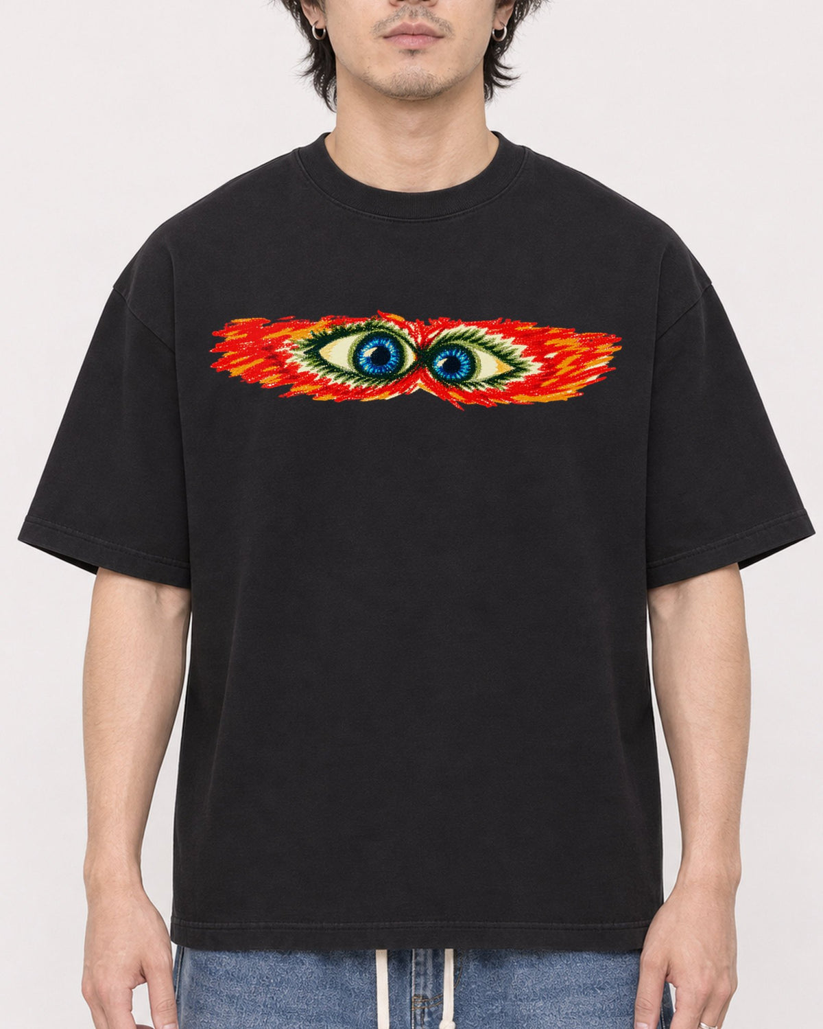Mockup Boxy Heavyweight Tee Black male close-up 03