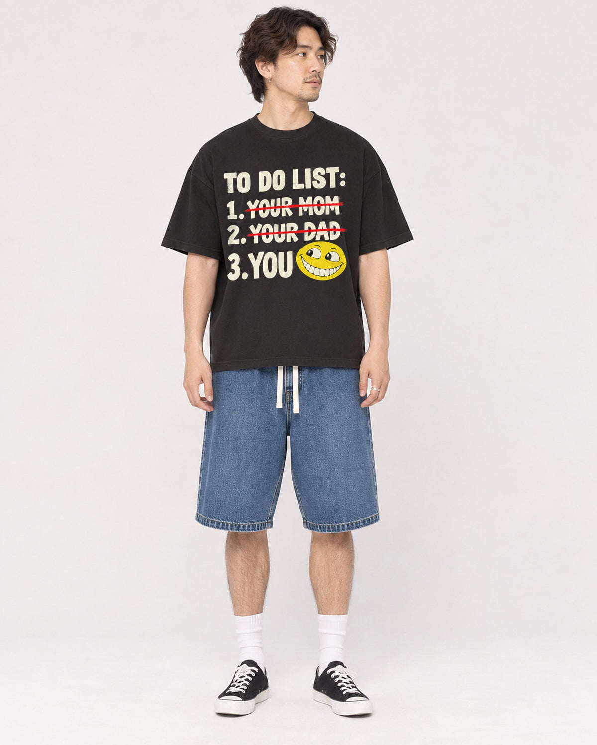 Mockup Boxy Heavyweight Tee Black male full-body 03