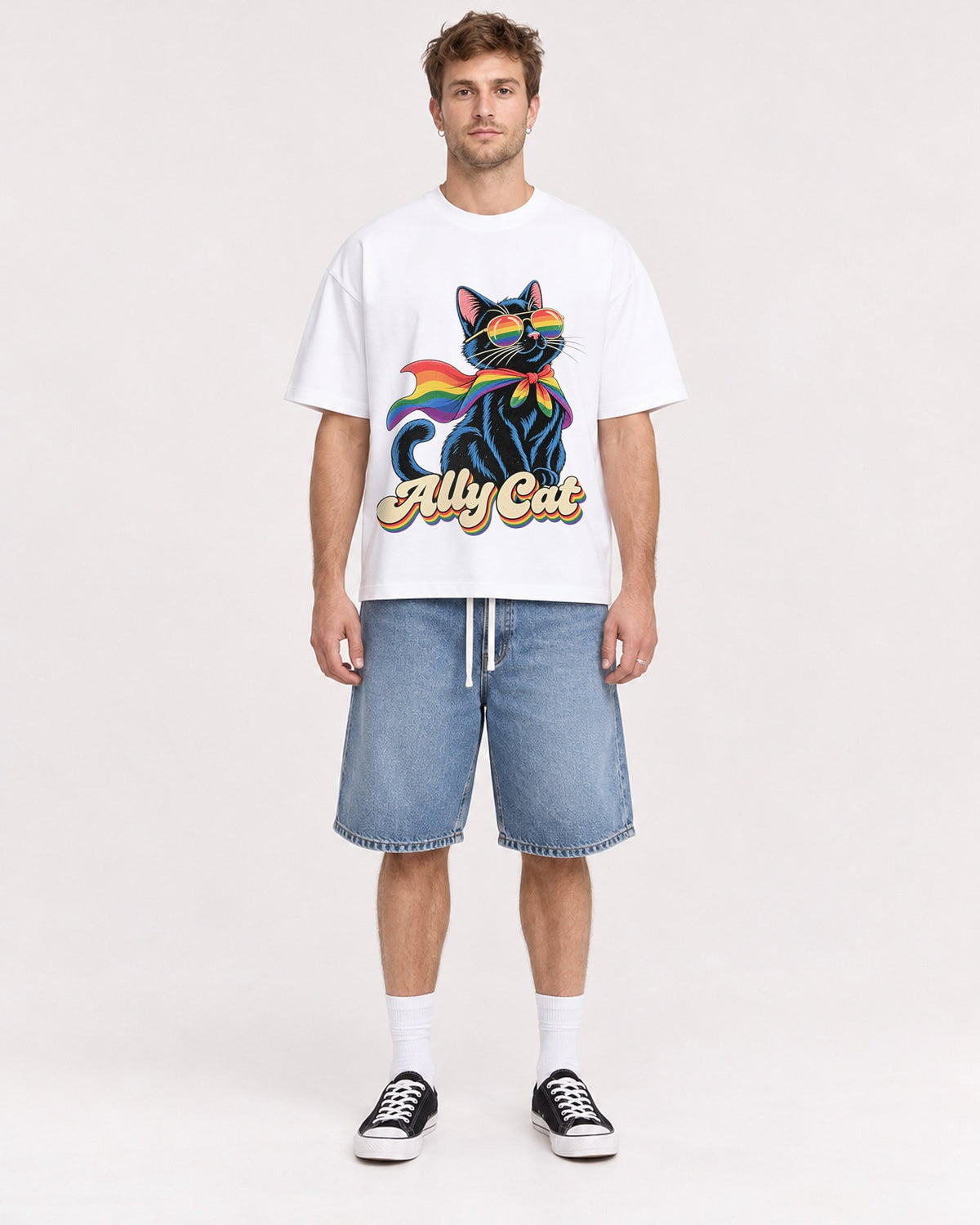 Mockup Boxy Heavyweight Tee White male full-body 08