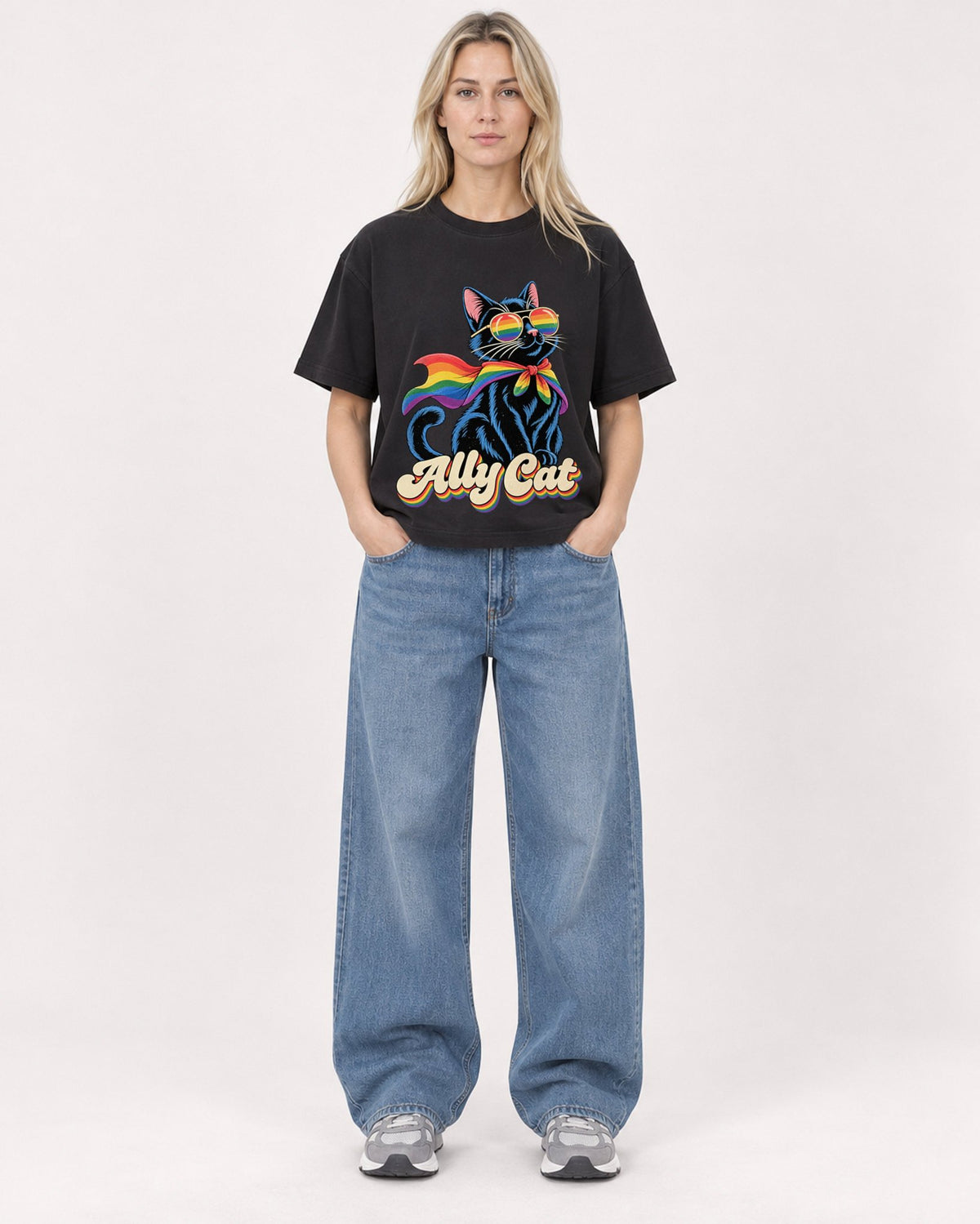 Mockup Boxy Heavyweight Tee Black female full-body 08