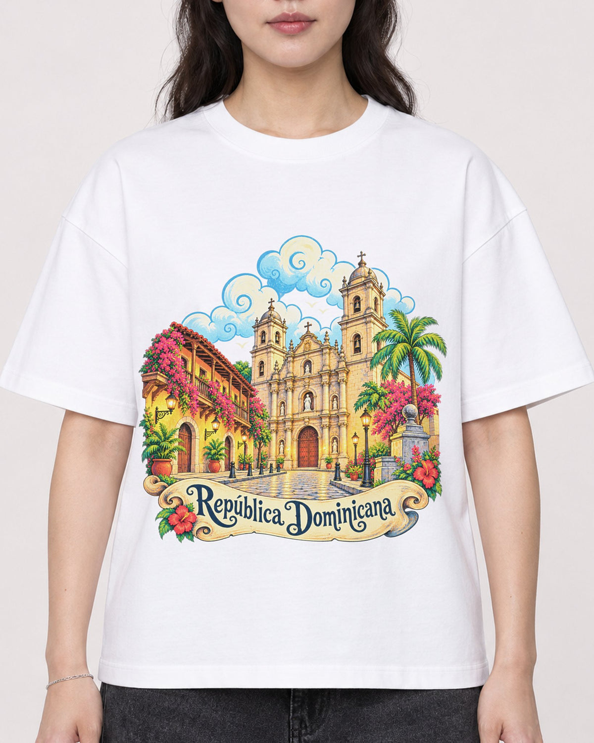 Mockup Boxy Heavyweight Tee White female close-up 03