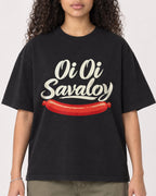 Mockup Boxy Heavyweight Tee Black female close-up 10