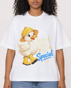 Mockup Boxy Heavyweight Tee White female close-up 05