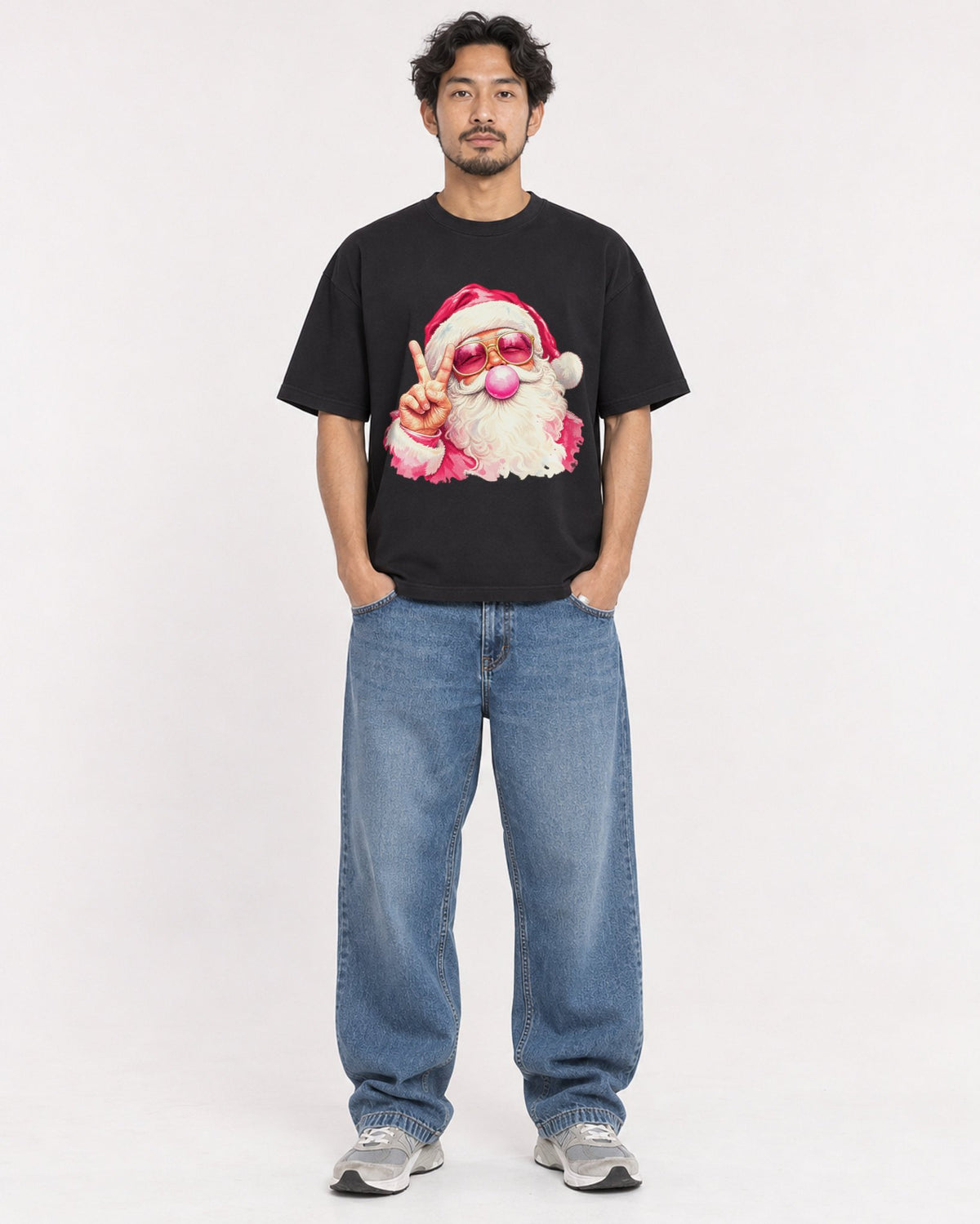 Mockup Boxy Heavyweight Tee Black male full-body 02