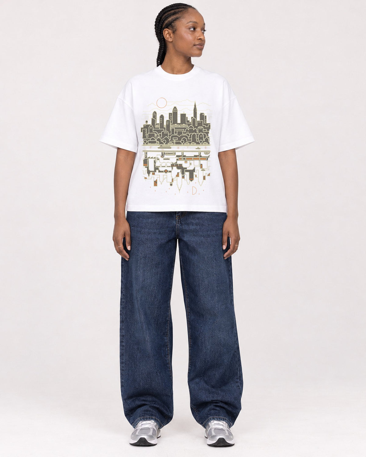 Mockup Boxy Heavyweight Tee White female full-body 44