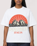 Mockup Boxy Heavyweight Tee White female close-up 04