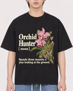 Mockup Boxy Heavyweight Tee Black male close-up 11