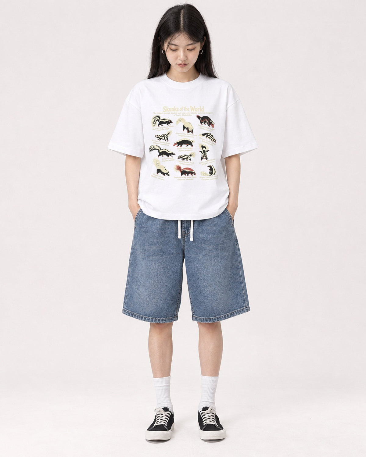 Mockup Boxy Heavyweight Tee White female full-body 01