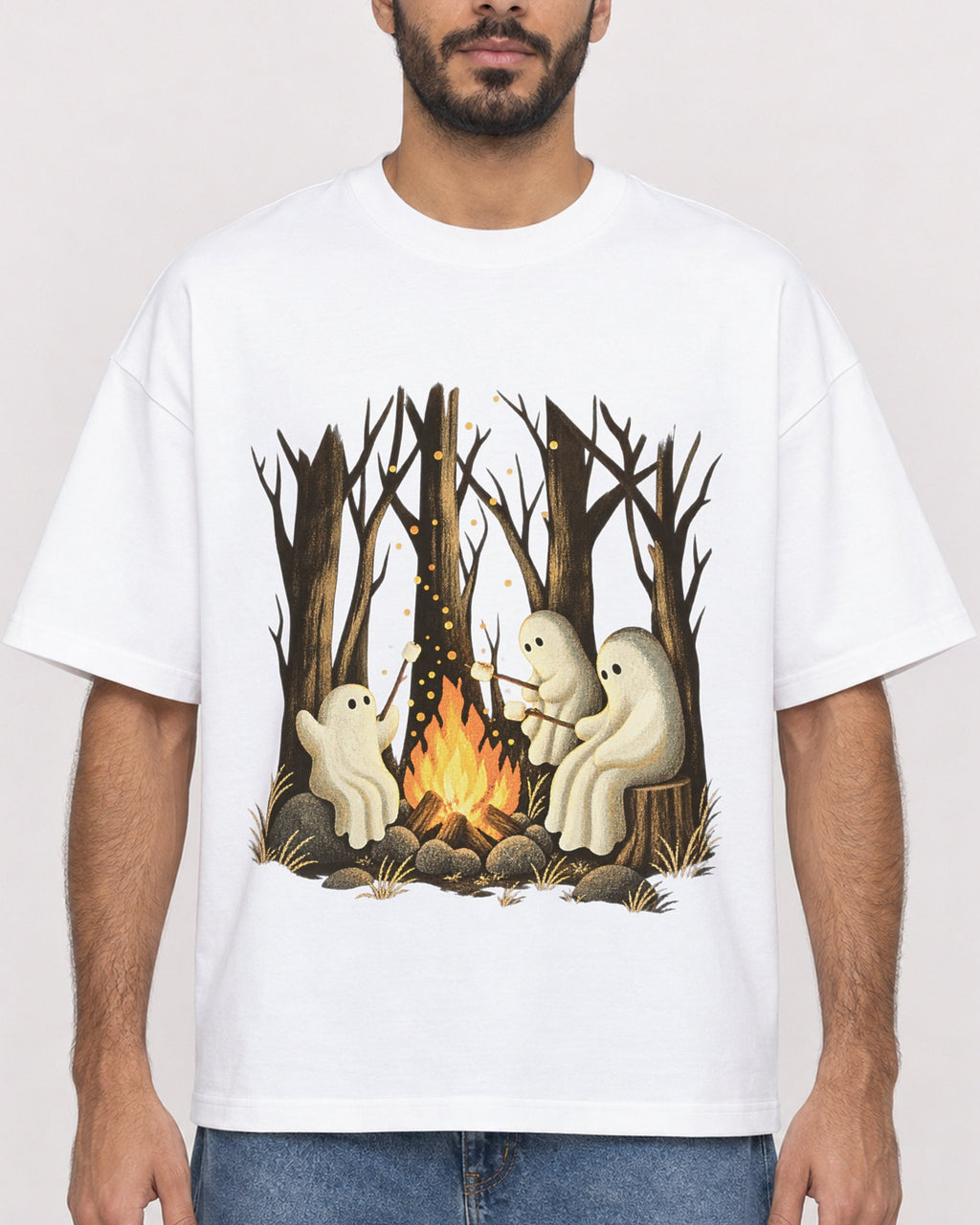 Mockup Boxy Heavyweight Tee White male close-up 07