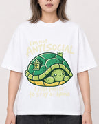 Mockup Boxy Heavyweight Tee White female close-up 33