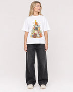 Mockup Boxy Heavyweight Tee White female full-body 08
