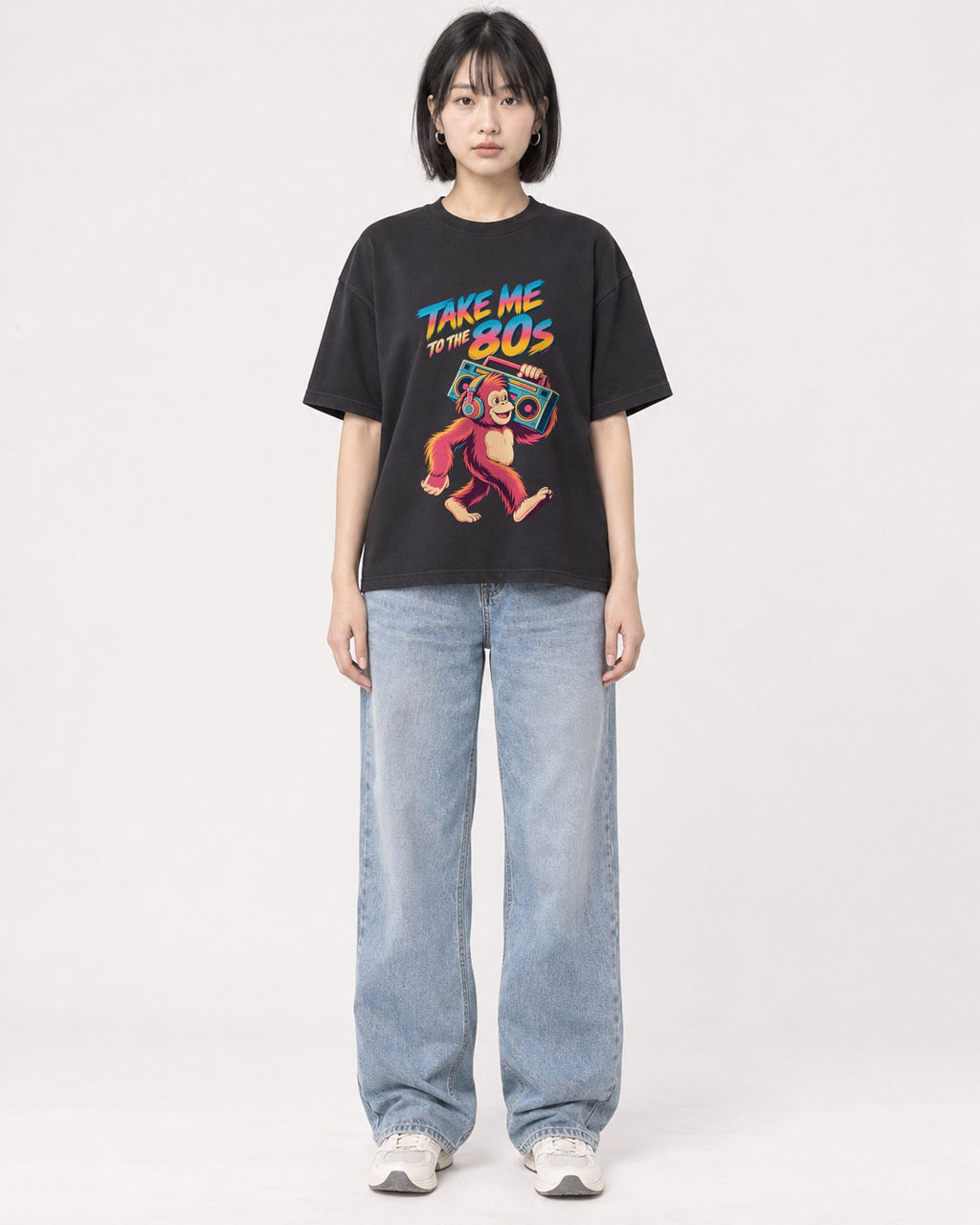 Mockup Boxy Heavyweight Tee Black female full-body 11
