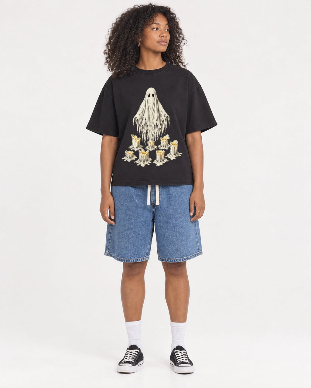 Mockup Boxy Heavyweight Tee Black female full-body 05