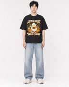 Mockup Boxy Heavyweight Tee Black male full-body 01