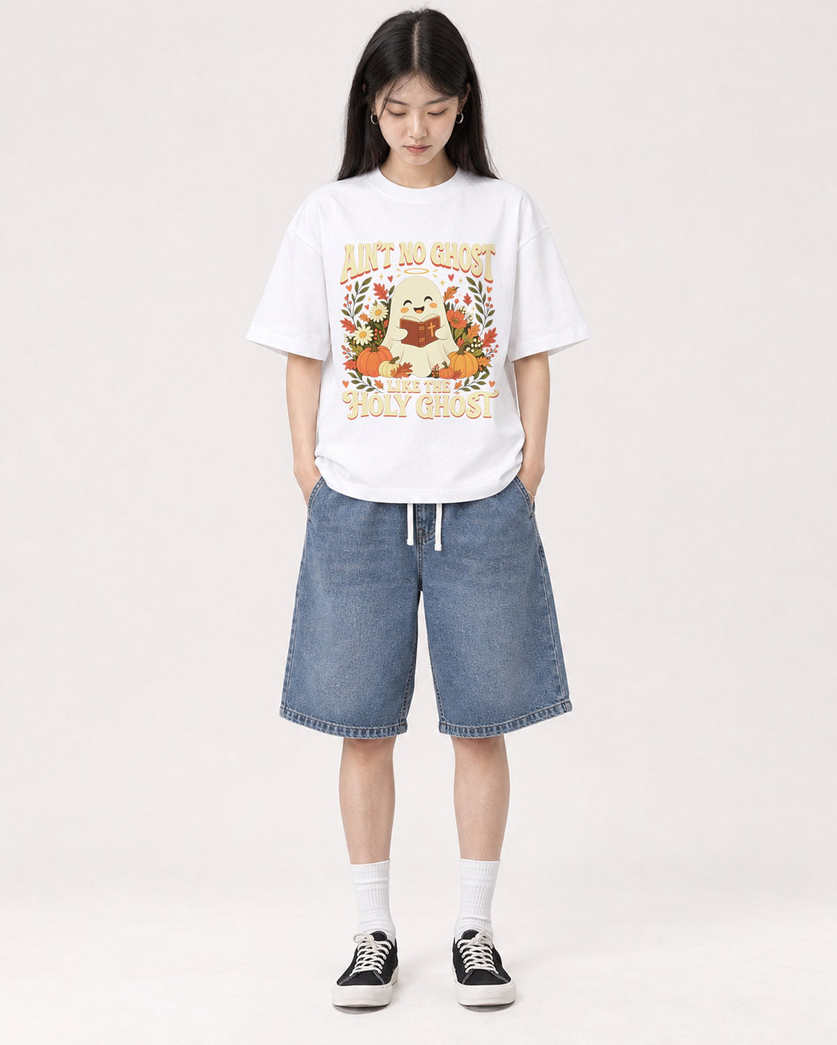 Mockup Boxy Heavyweight Tee White female full-body 01