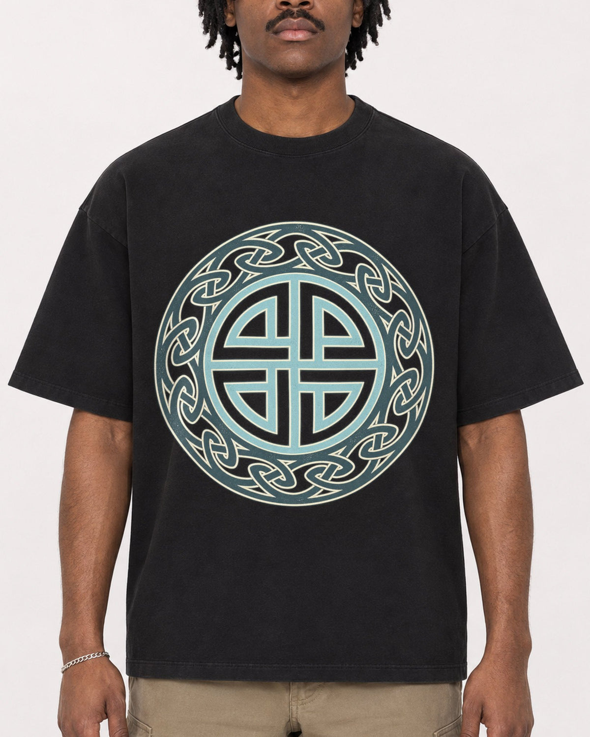 Mockup Boxy Heavyweight Tee Black male close-up 04