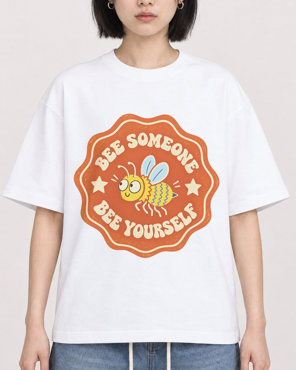 Mockup Boxy Heavyweight Tee White female close-up 11