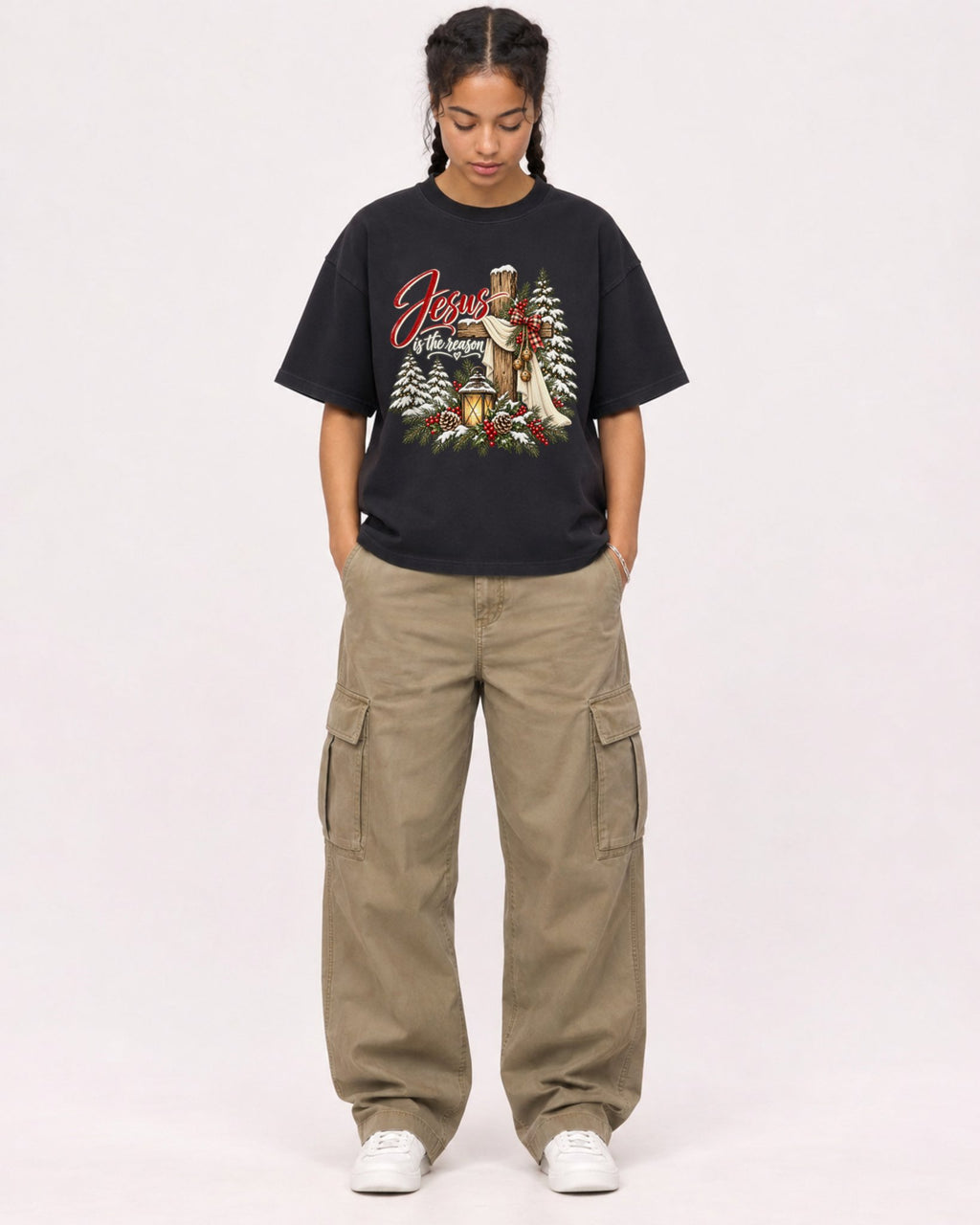 Mockup Boxy Heavyweight Tee Black female full-body 50