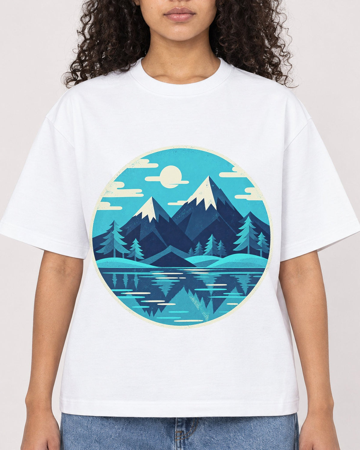 Mockup Boxy Heavyweight Tee White female close-up 10