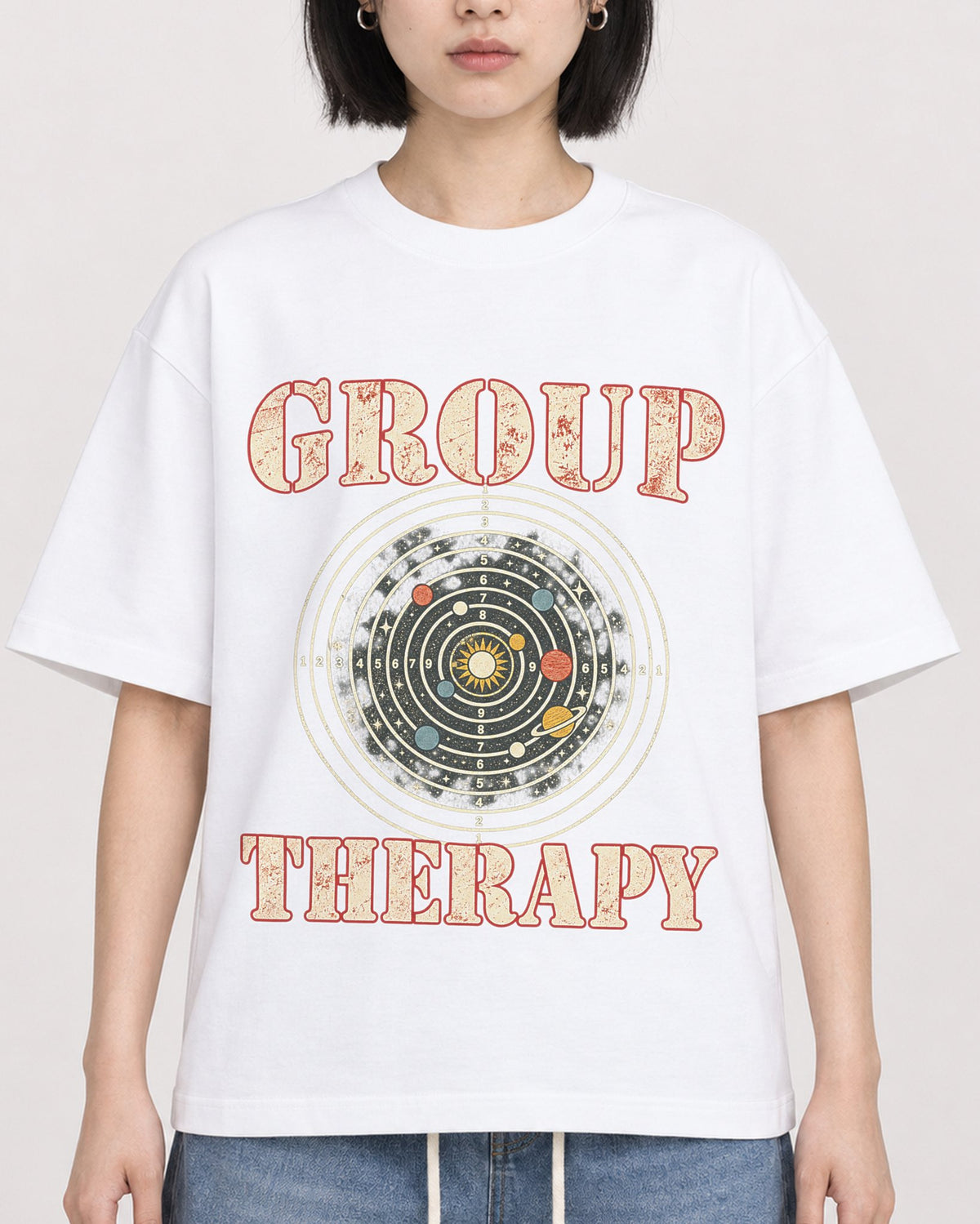 Mockup Boxy Heavyweight Tee White female close-up 11