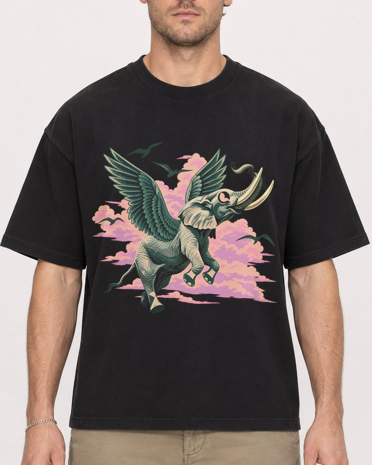 Mockup Boxy Heavyweight Tee Black male close-up 08