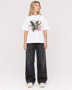 Mockup Boxy Heavyweight Tee White female full-body 08
