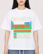 Mockup Boxy Heavyweight Tee White female close-up 01