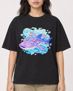 Mockup Boxy Heavyweight Tee Black female close-up 02