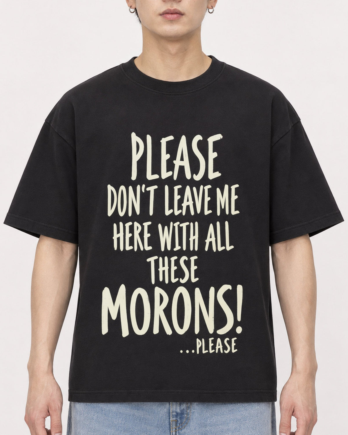 Mockup Boxy Heavyweight Tee Black male close-up 01