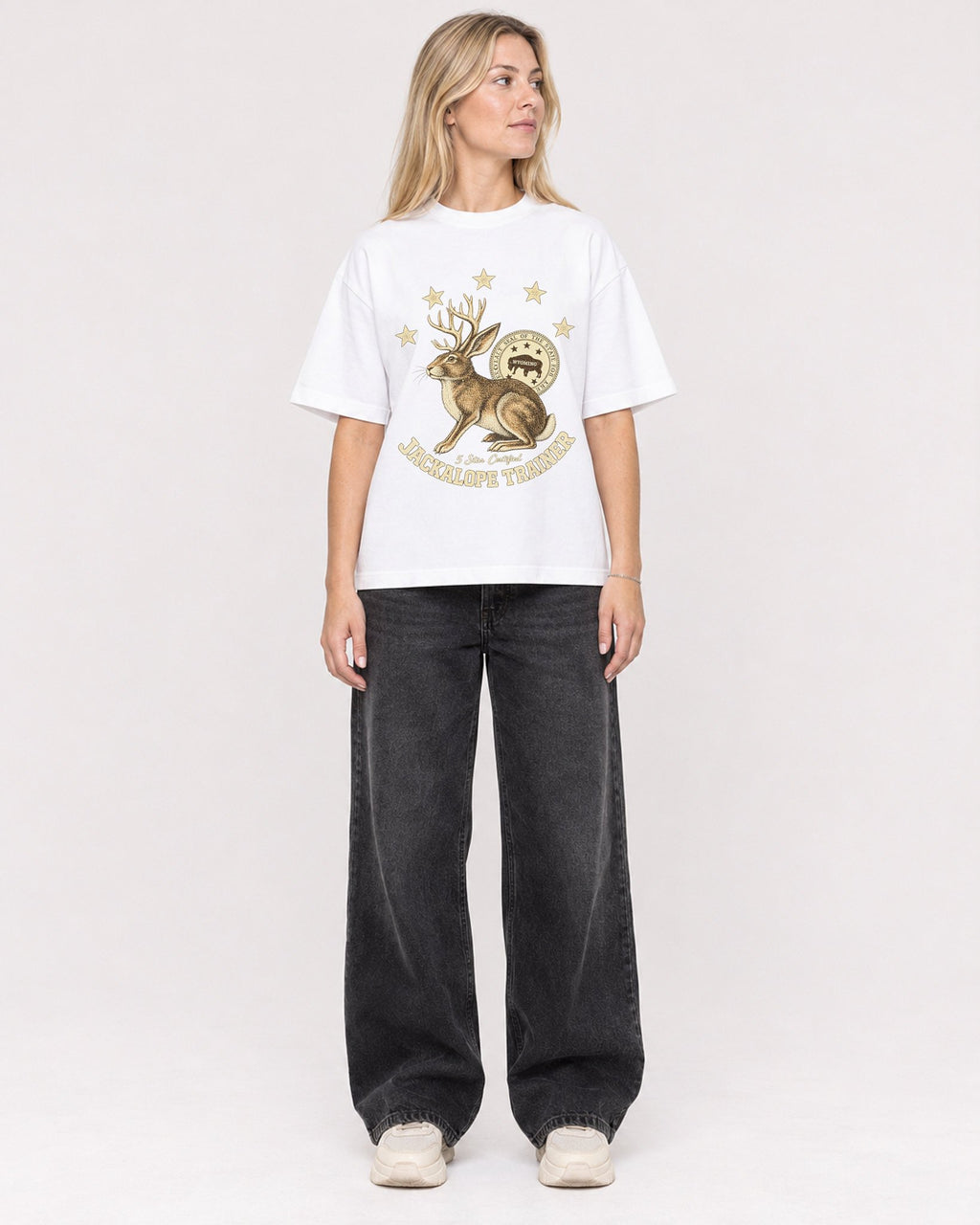 Mockup Boxy Heavyweight Tee White female full-body 08