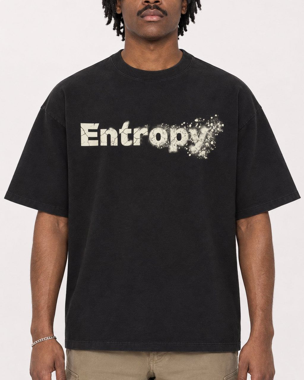 Mockup Boxy Heavyweight Tee Black male close-up 04