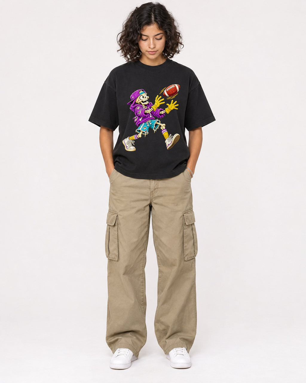 Mockup Boxy Heavyweight Tee Black female full-body 26
