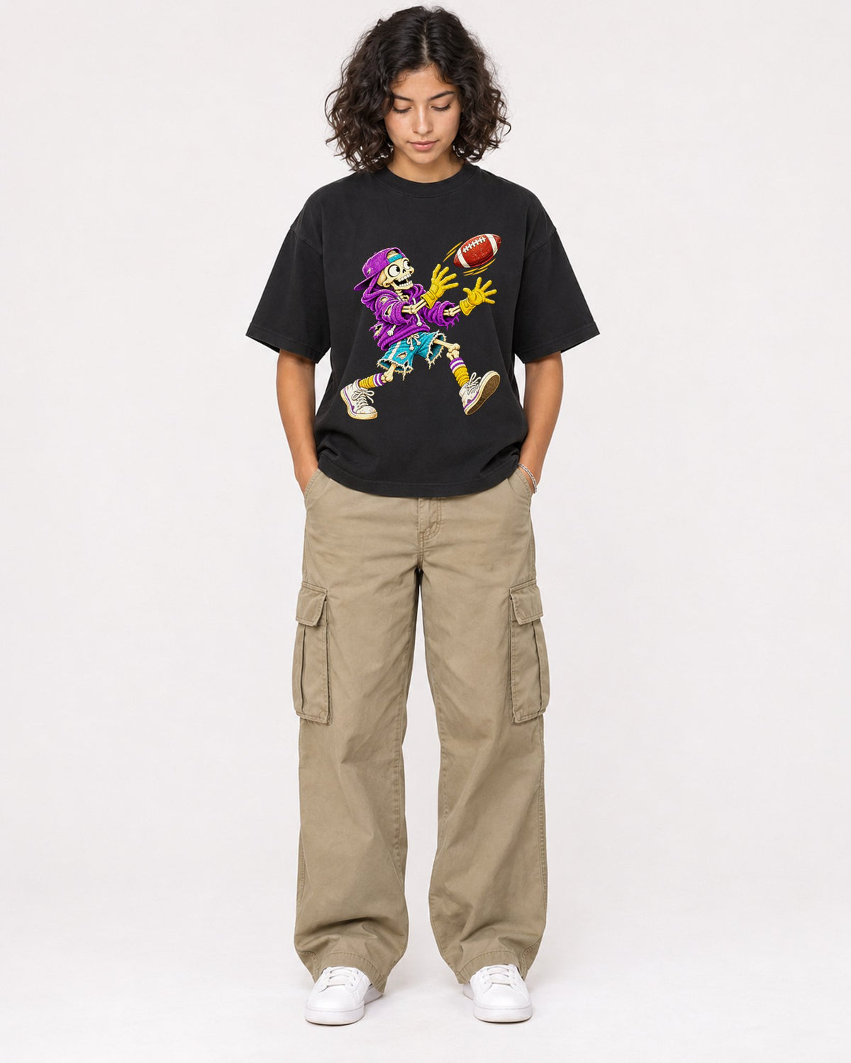 Mockup Boxy Heavyweight Tee Black female full-body 26