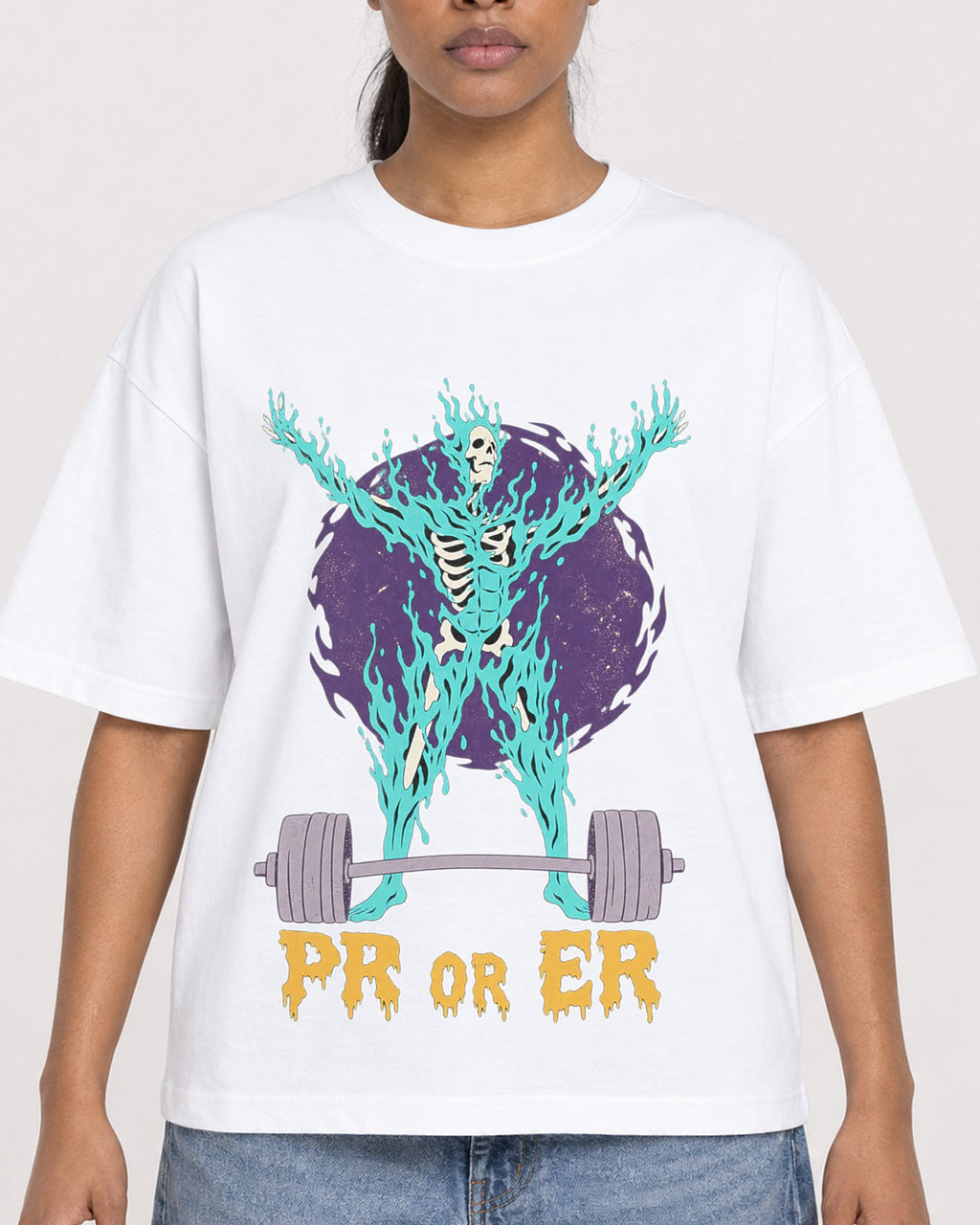 Mockup Boxy Heavyweight Tee White female close-up 25