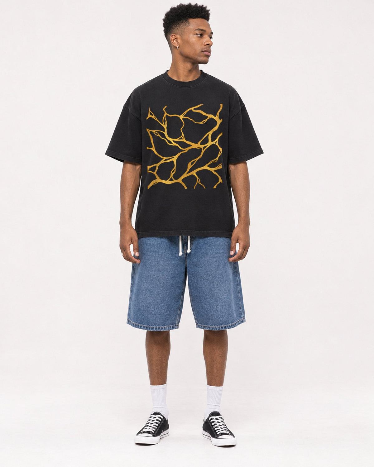 Mockup Boxy Heavyweight Tee Black male full-body 15
