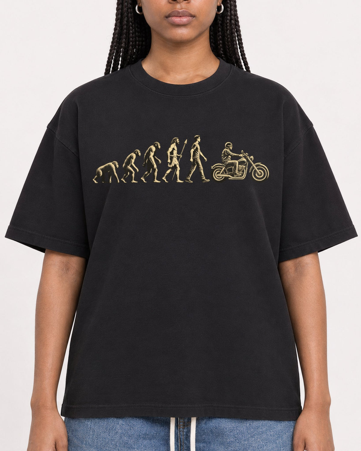 Mockup Boxy Heavyweight Tee Black female close-up 45