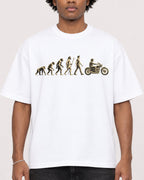 Mockup Boxy Heavyweight Tee White male close-up 45