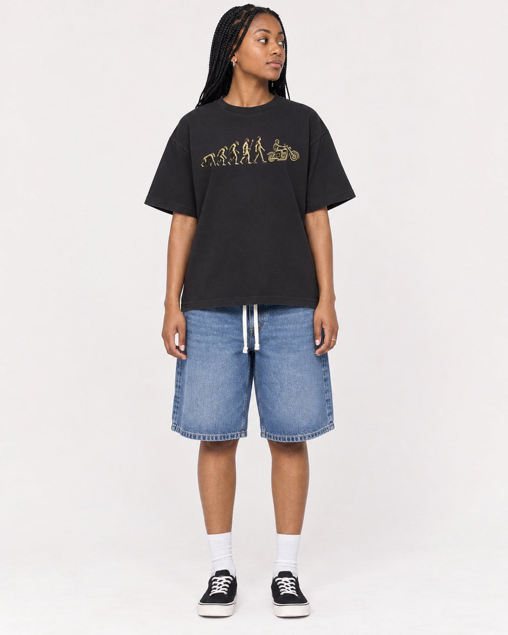 Mockup Boxy Heavyweight Tee Black female full-body 45