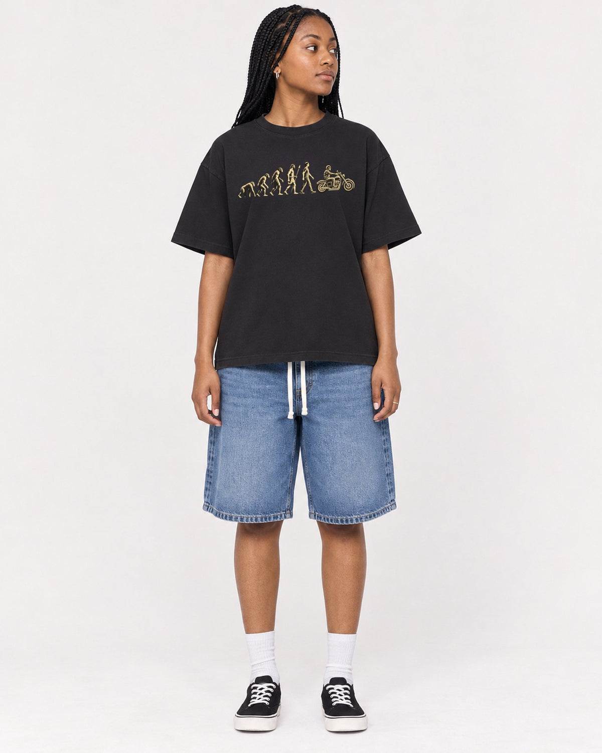 Mockup Boxy Heavyweight Tee Black female full-body 45