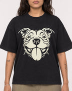 Mockup Boxy Heavyweight Tee Black female close-up 06